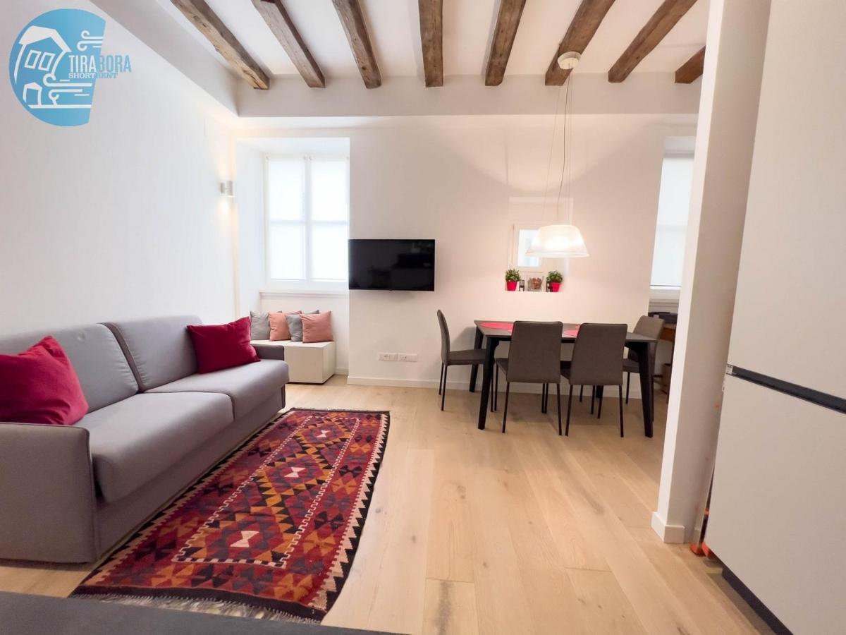 Cavana 5 Tirabora Short Rent Trieste Bagian luar foto