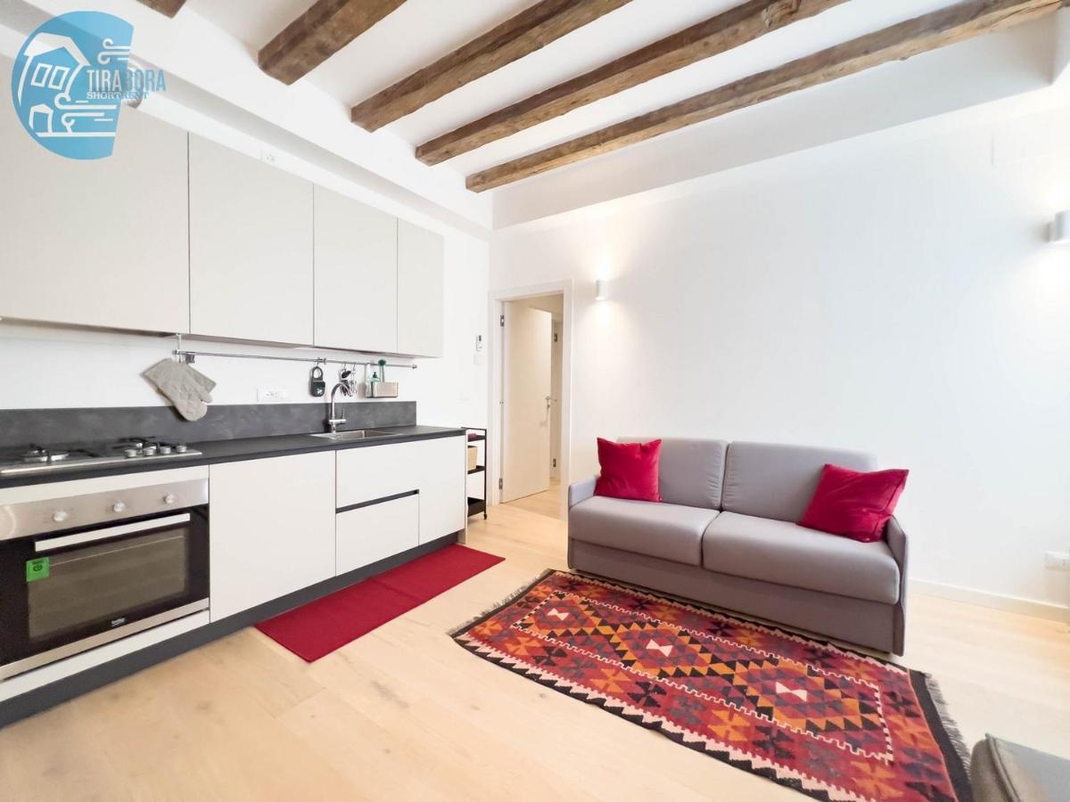 Cavana 5 Tirabora Short Rent Trieste Bagian luar foto