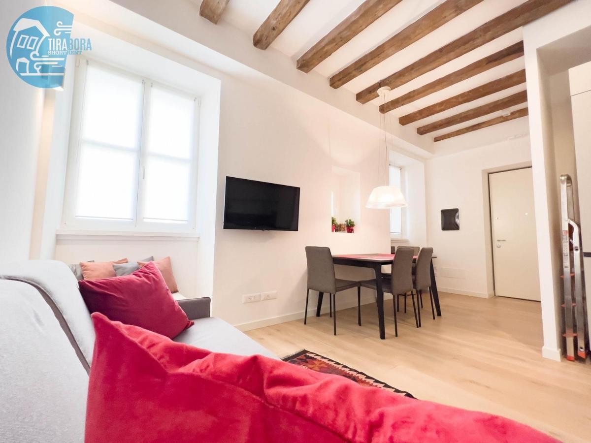 Cavana 5 Tirabora Short Rent Trieste Bagian luar foto