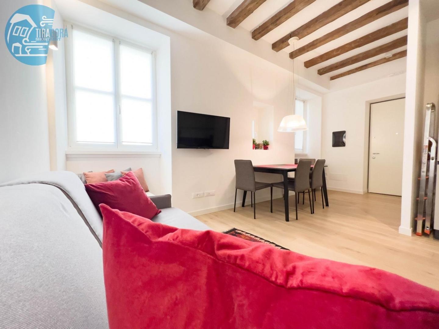 Cavana 5 Tirabora Short Rent Trieste Bagian luar foto