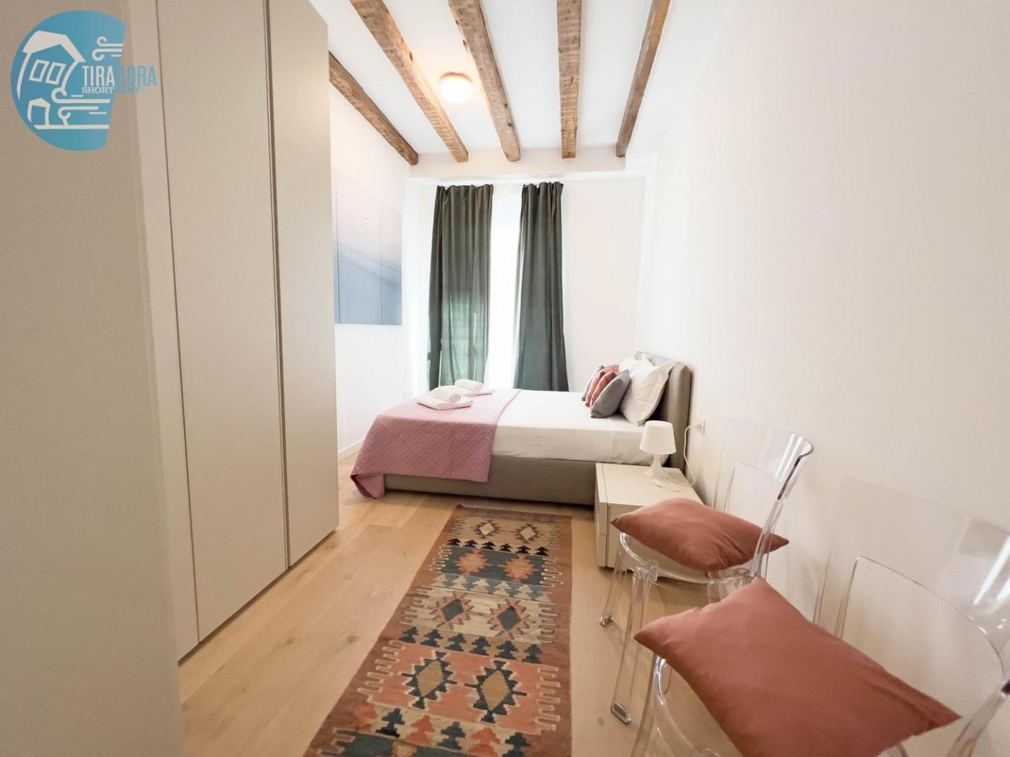 Cavana 5 Tirabora Short Rent Trieste Bagian luar foto